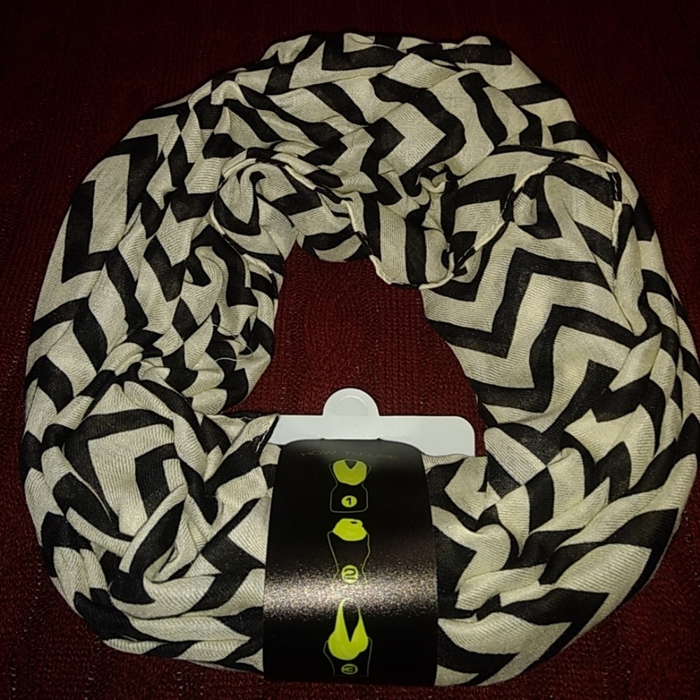 Circle scarf